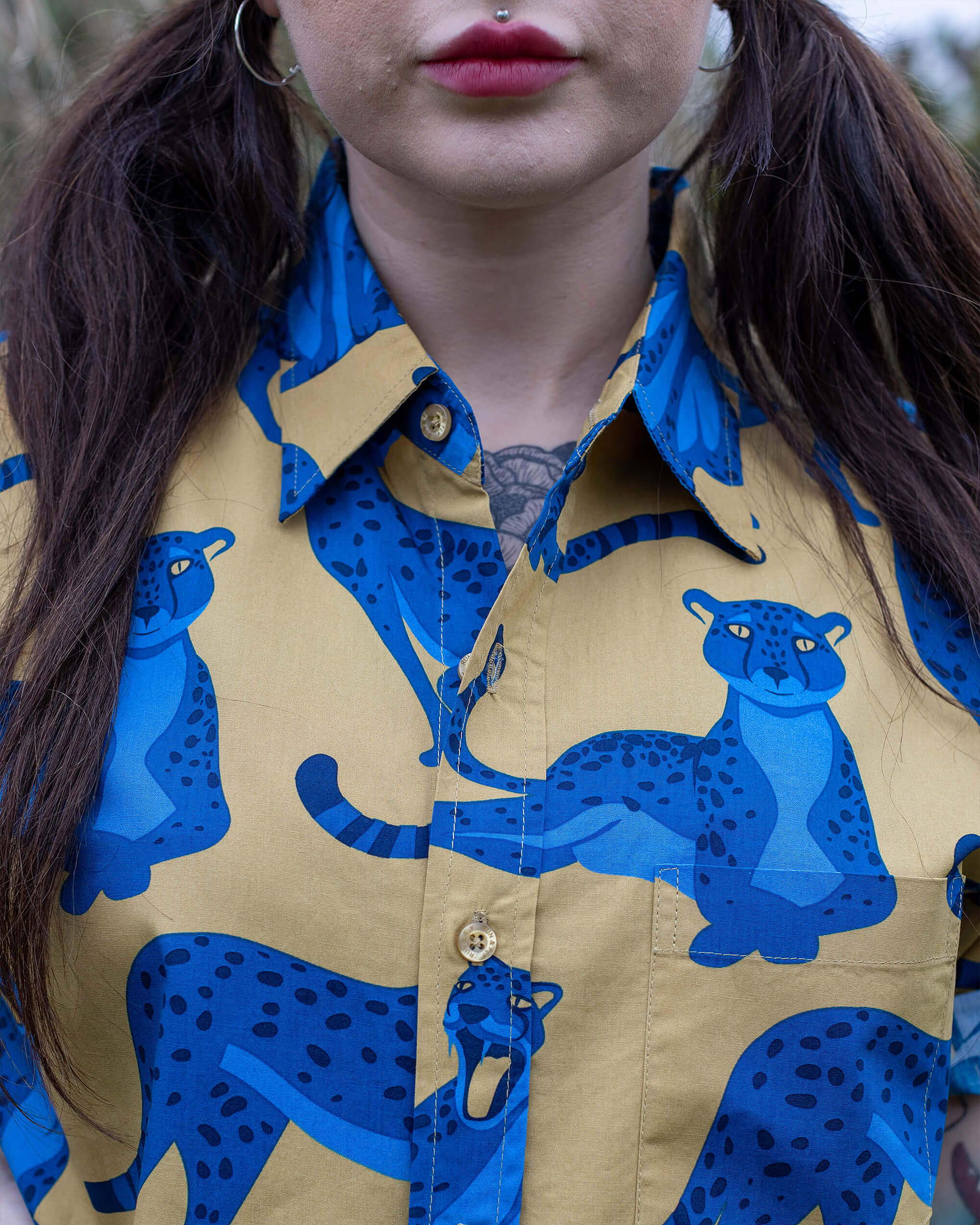 Blue Leopard Short Sleeve Shirt - Image 6