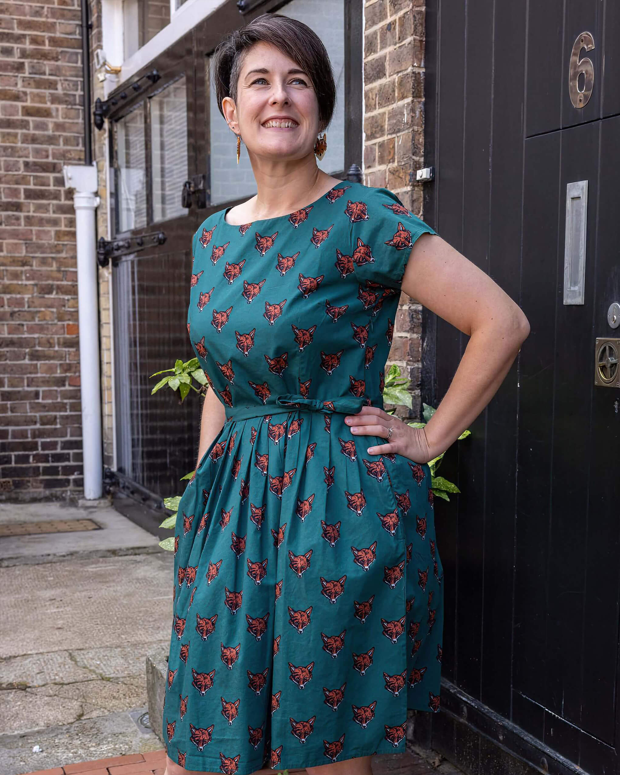Stretch Foxy Print Tea Party Dress with Pockets - Image 3