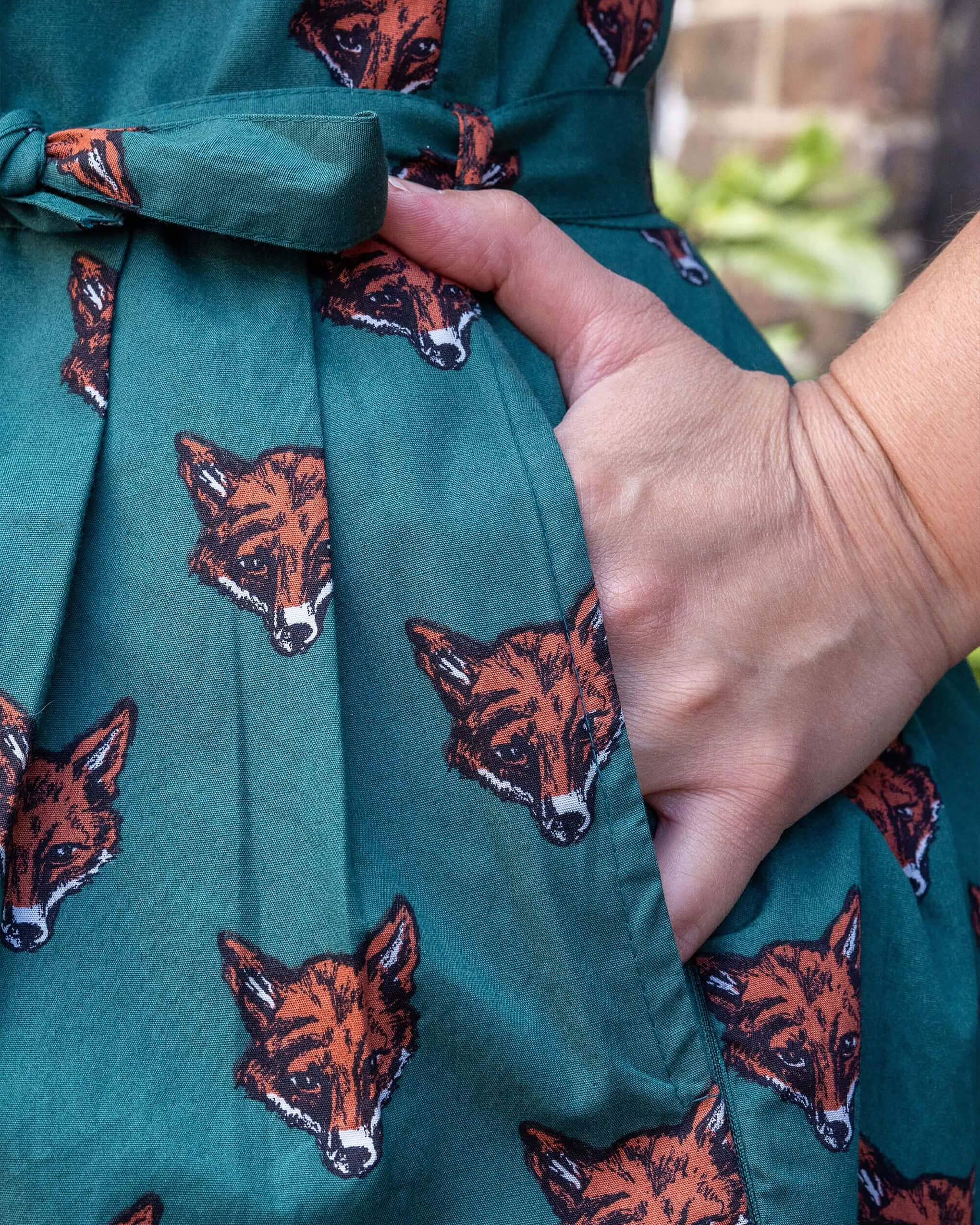 Stretch Foxy Print Tea Party Dress with Pockets - Image 6